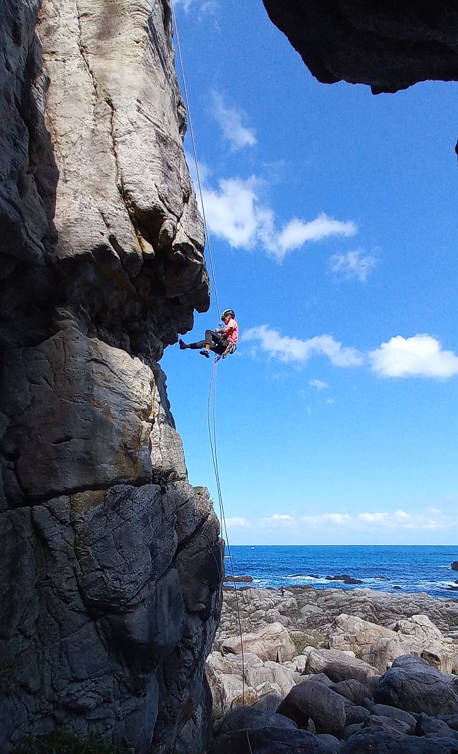 Kliknut�m zav�ete okno.